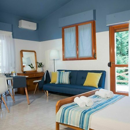 St.John Village Apartments Skála Foúrkas Eksteriør bilde