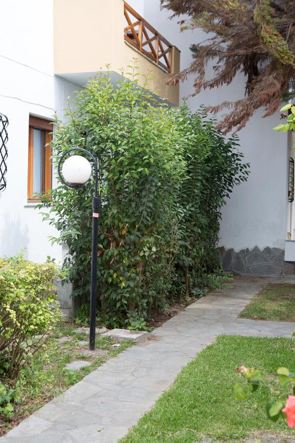 St.John Village Apartments Skála Foúrkas Eksteriør bilde